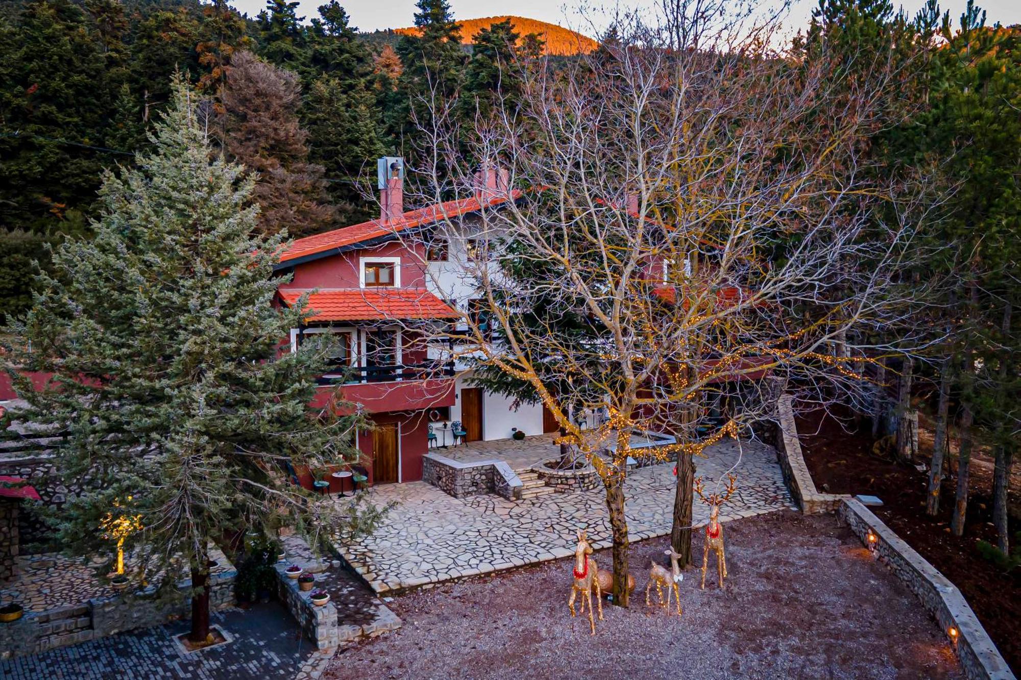 Mz Reindeer Hotell Kalívia Exteriör bild